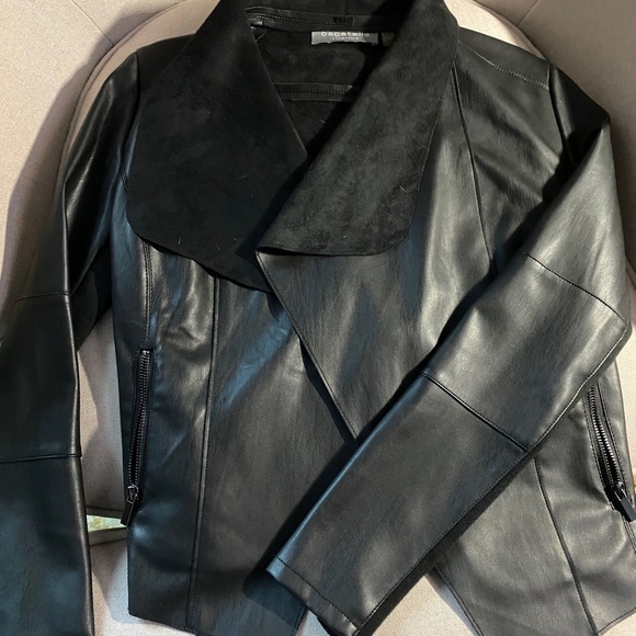 Leather blazer - Picture 1 of 3